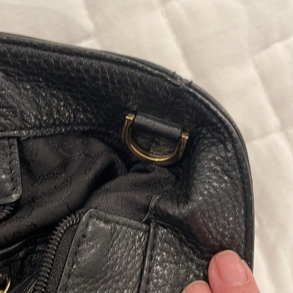 Michael Kors Black and Gold Shoulder Bag with Structured Design - Picture 11 of 14